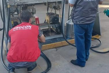 Procon intensifica fiscaliza&ccedil;&atilde;o sobre pre&ccedil;os de combust&iacute;veis na regi&atilde;o