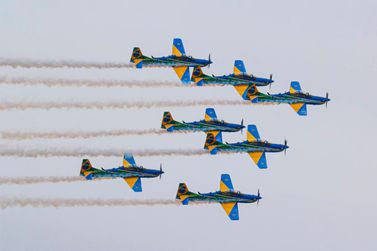 Esquadrilha da Fuma&ccedil;a retorna a Po&ccedil;os de Caldas com espet&aacute;culo a&eacute;reo gratuito