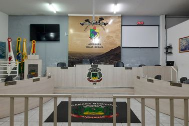 Parlamento Jovem debate inclus&atilde;o em plen&aacute;ria na C&acirc;mara de Andradas