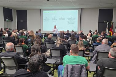 Sicredi UniEstados realiza Semin&aacute;rio de Coordenadores de N&uacute;cleo em MG, SC e RS