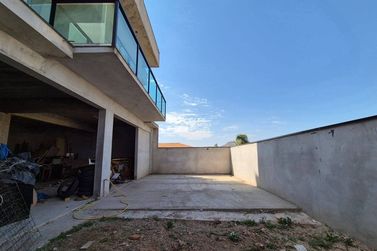 Casa &agrave; venda - 340m&sup2; - Canto dos P&aacute;ssaros