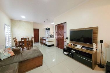 Casa &agrave; venda - 90m&sup2; - Jardim Ip&ecirc;