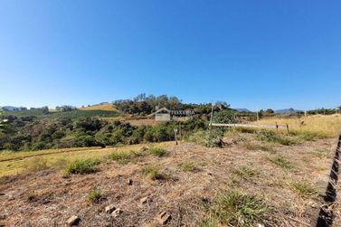 Terreno &agrave; venda - 200m&sup2; - Veredas da Serra