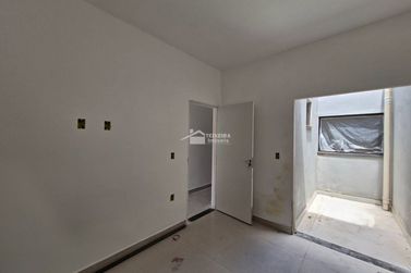 Casa &agrave; venda - 60m&sup2; - Jardim Muterle