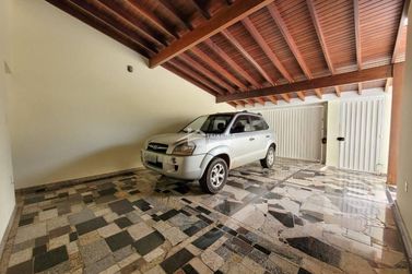 Casa &agrave; venda - 304m&sup2; - Mantiqueira Boulevard