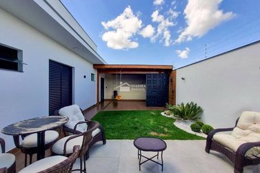 Casa &agrave; venda - 220m&sup2; - Jardim Alto da Bela Vista