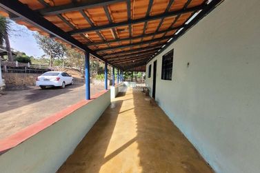S&iacute;tio &agrave; venda - 200m&sup2; - Zona Rural
