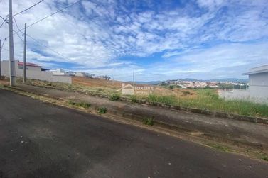 Terreno &agrave; venda - 325m&sup2; - Jardim It&aacute;lia