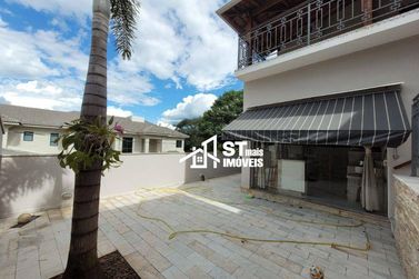 Casa &agrave; venda - 220m&sup2; - Jardim Bela Vista