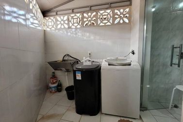 Casa &agrave; venda - 202m&sup2; - 