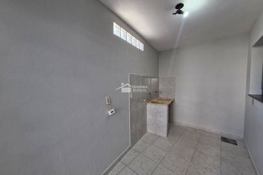 Casa &agrave; venda - 170m&sup2; - Jardim Primavera