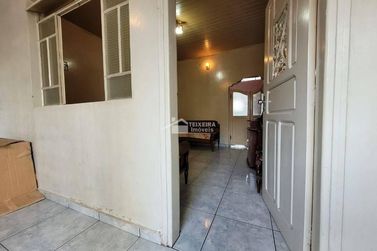 Casa &agrave; venda - 204m&sup2; - Centro