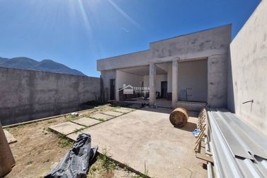 Casa &agrave; venda - 111m&sup2; - Jardim Lima