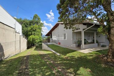 Casa &agrave; venda - 177m&sup2; - Centro