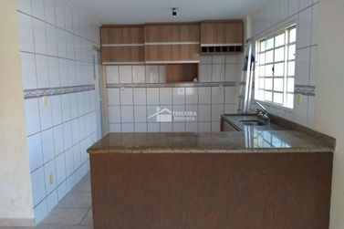 Casa &agrave; venda - 216m&sup2; - Centro