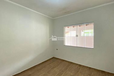 Casa &agrave; venda - 140m&sup2; - Jardim Rio Negro