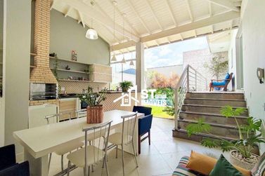 Casa &agrave; venda - 150m&sup2; - Jardim It&aacute;lia