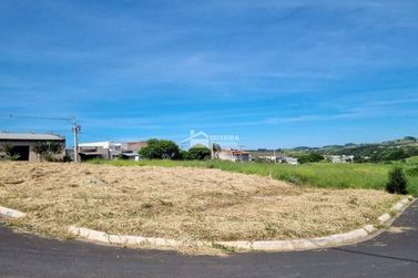 Terreno &agrave; venda - 366m&sup2; - Jardim Lima