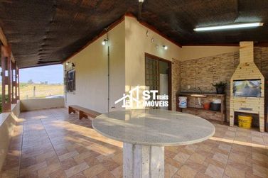 Ch&aacute;cara &agrave; venda - 750m&sup2; - Retirinho