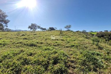 Terreno &agrave; venda - 900m&sup2; - Centro