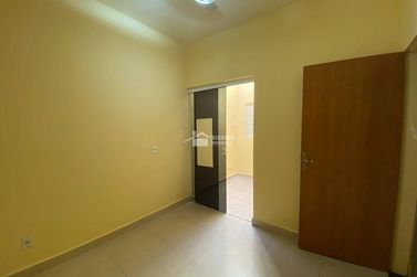 Casa &agrave; venda - 100m&sup2; - Jardim Rio Negro