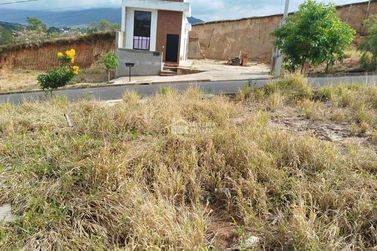 Terreno &agrave; venda - Jardim Heloisa