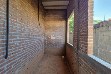 Casa &agrave; venda - 100m&sup2; - Jardim Brasil