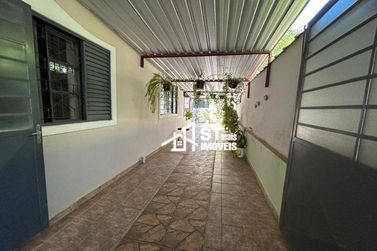 Casa &agrave; venda - 212m&sup2; - Jardim Rio Branco