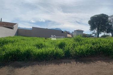 Terreno &agrave; venda - 300m&sup2; - Jardim It&aacute;lia