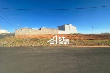 Terreno &agrave; venda - 528m&sup2; - Veredas da Serra
