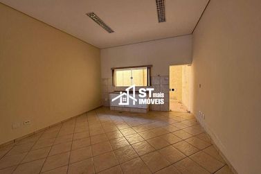 Sal&atilde;o Comercial para alugar - 300m&sup2; - Centro