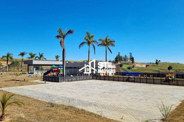 Terreno &agrave; venda - 1000m&sup2; - Quinta das Flores