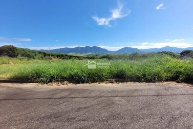 Terreno &agrave; venda - 200m&sup2; - Jardim Am&eacute;lia