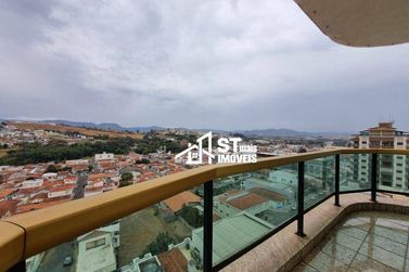Apartamento &agrave; venda - 192m&sup2; - Centro