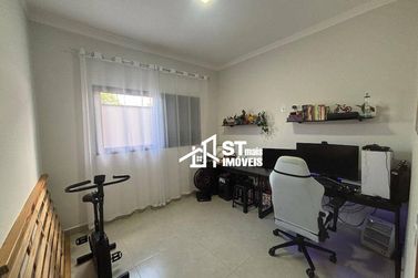 Casa &agrave; venda - 140m&sup2; - Jardim Panorama
