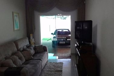 Casa &agrave; venda - 400m&sup2; - Jardim Ip&ecirc;