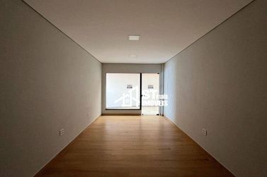 Sal&atilde;o Comercial para alugar - 21m&sup2; - Centro