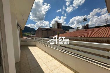 Sobrado &agrave; venda - 285m&sup2; - Centro