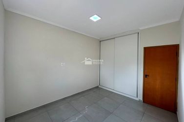 Casa &agrave; venda - 82m&sup2; - Veredas da Serra