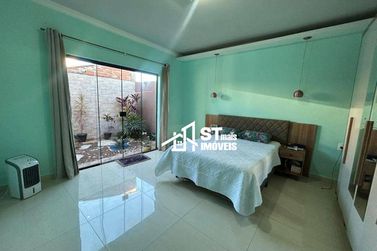 Casa &agrave; venda - 174m&sup2; - Parque S&atilde;o Cristov&atilde;o