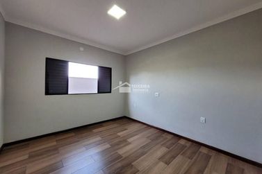 Casa &agrave; venda - 155m&sup2; - Jardim Mirante