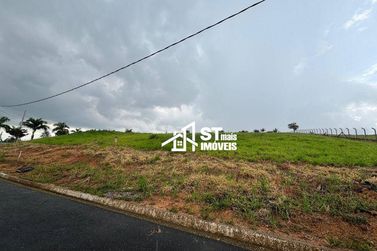 Terreno &agrave; venda - 900m&sup2; - Residencial Recanto Verde
