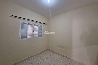 Casa para alugar - 100m&sup2; - Jardim Rio Negro