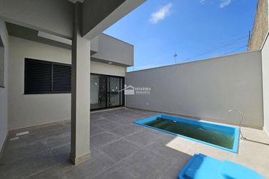 Casa &agrave; venda - 200m&sup2; - Jardim Mirante