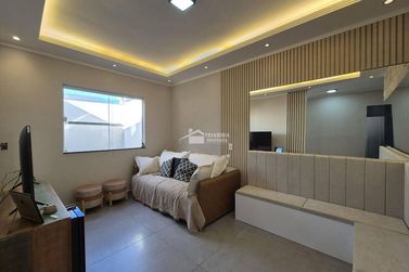 Casa &agrave; venda - 150m&sup2; - Santo Ant&ocirc;nio de Lisboa