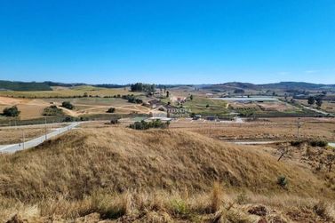 Terreno &agrave; venda - 1000m&sup2; - Quinta das Flores