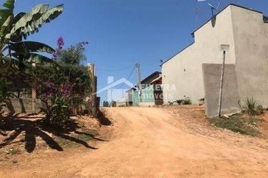 Terreno &agrave; venda - 1242m&sup2; - Zona Rural