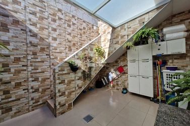 Sobrado &agrave; venda - 197m&sup2; - Jardim Muterle