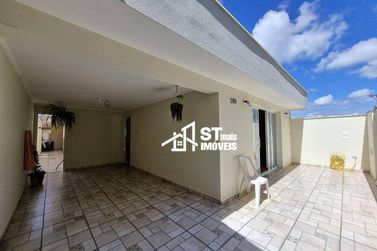 Casa &agrave; venda - 250m&sup2; - Jardim Rio Branco