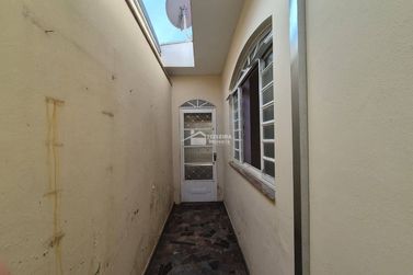 Casa &agrave; venda - 146m&sup2; - Centro